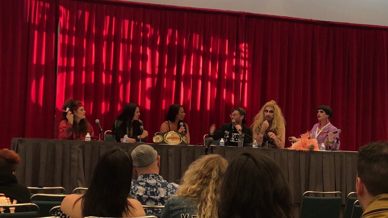 DragCon LA 2018: Drag and Wrestling panel with Victoria, Katarina, and Candy Pain