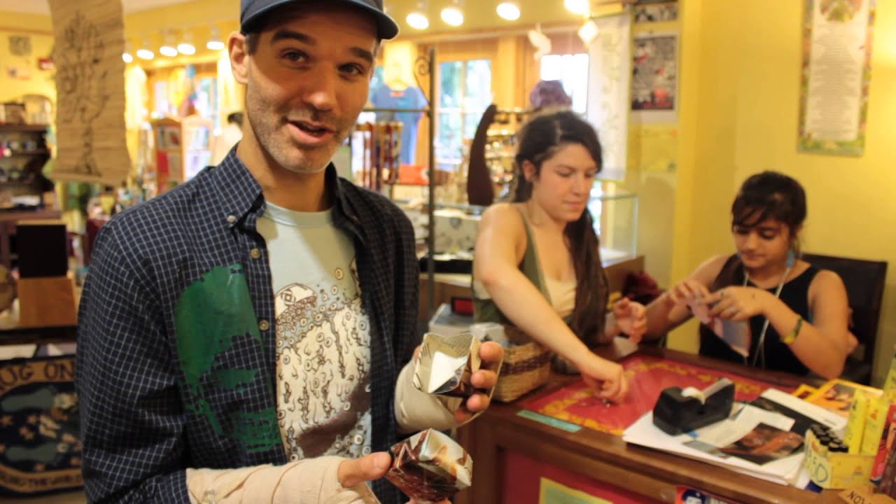 Alex Eaves Makes A Reuse Jewelry Box In Vermont