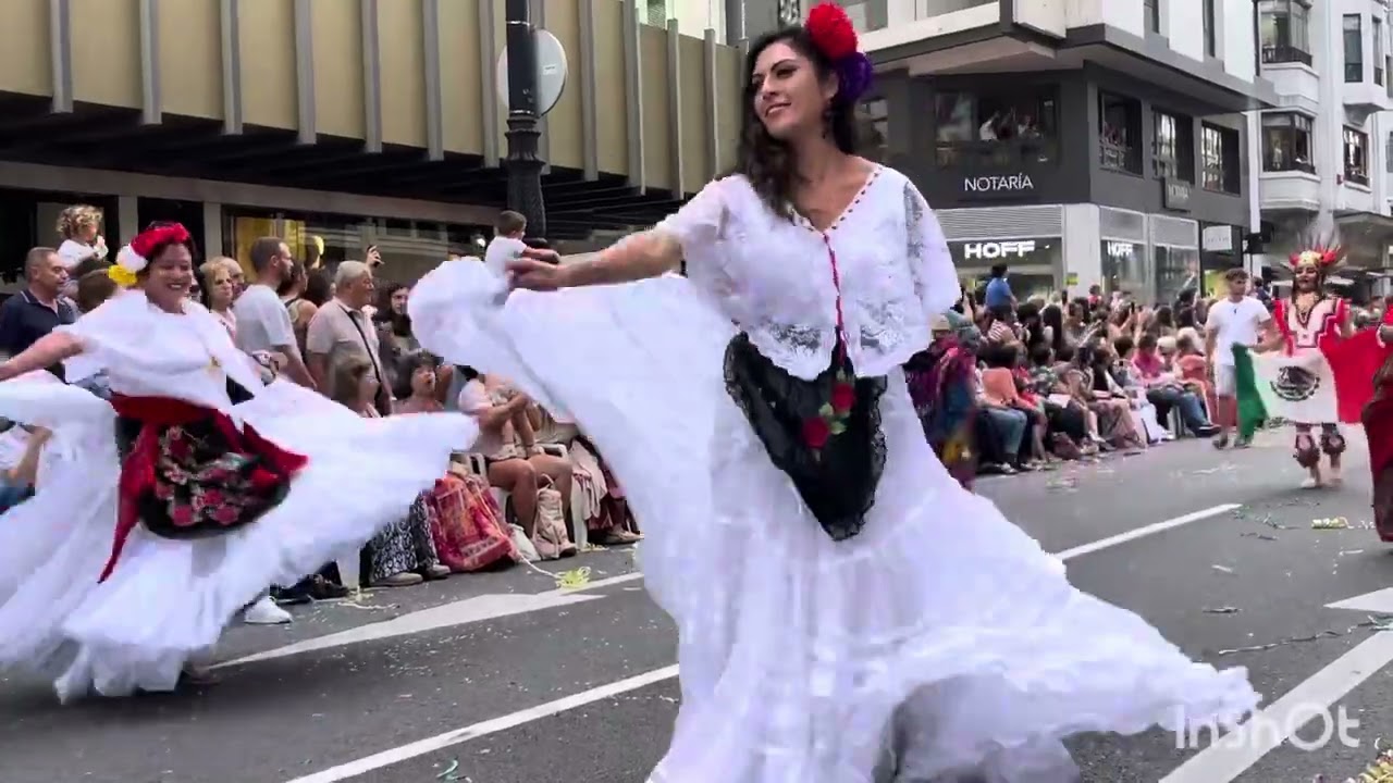 1ª parte DESFILE AMÉRICA EN OVIEDO ( Asturias)