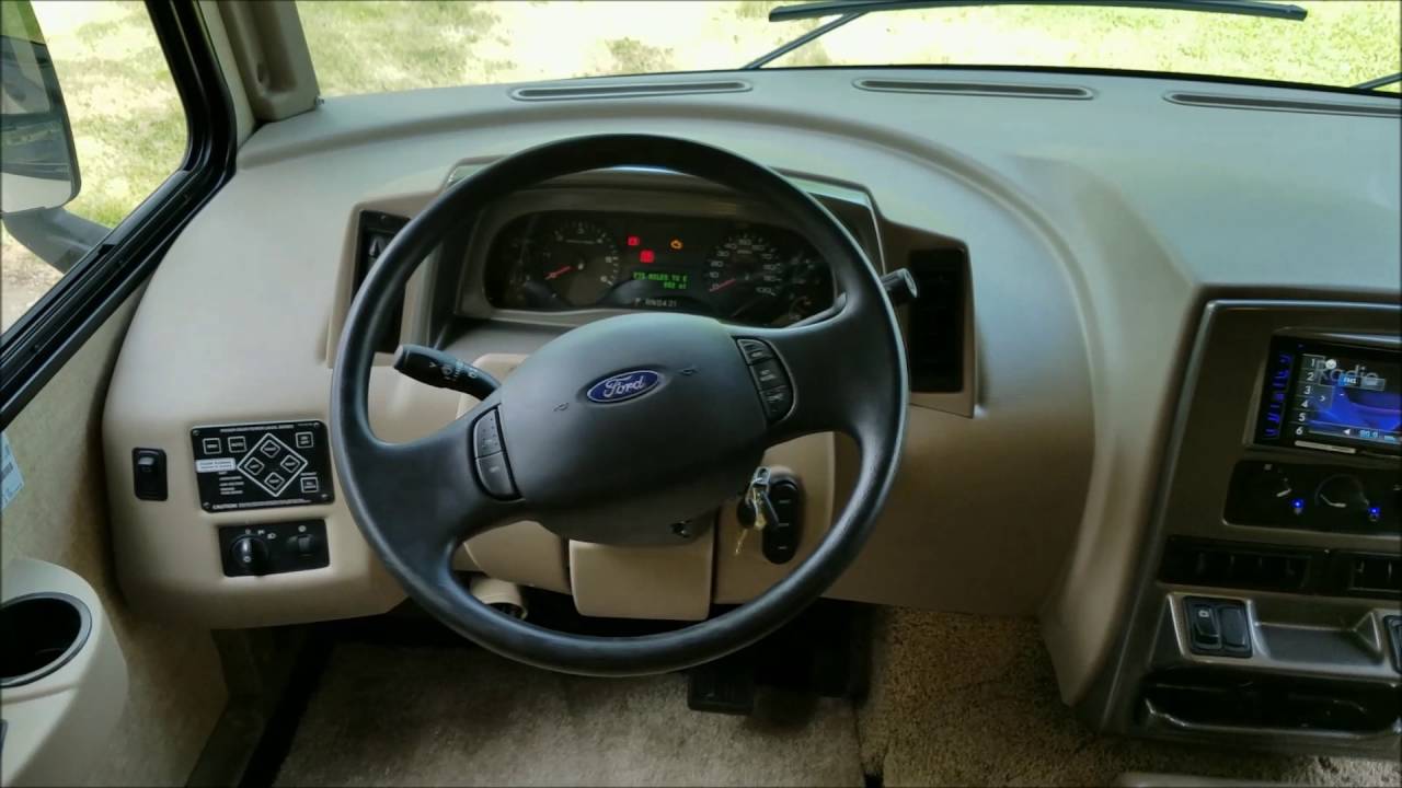 2017 Winnebago Vista 29VE