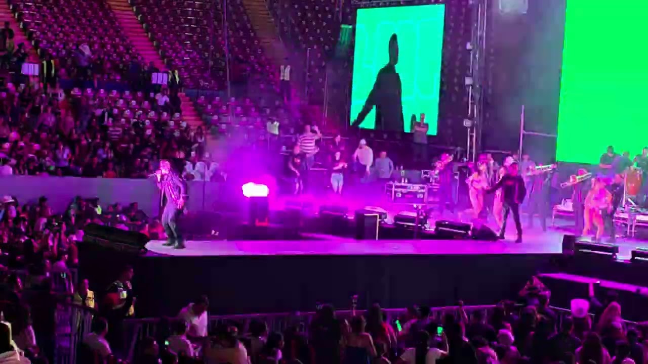Banda LMF ! Desde las Fiestas de Octubre!  El Master del Sombrero!  Siempre en los Mejores Eventos
