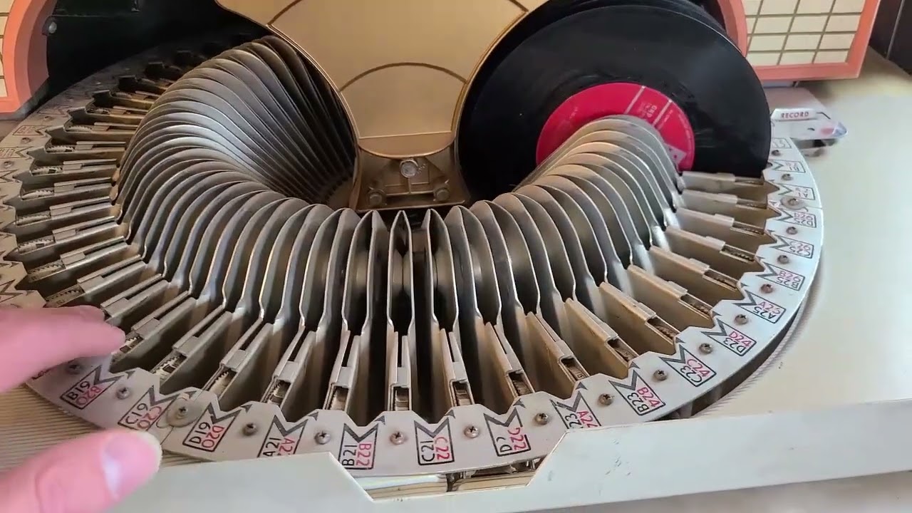 Common Wurlitzer 2204 Jukebox Issues, Adjustments, and Fixes