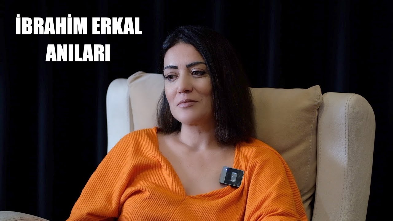 İbrahim Erkal Anıları - Vokalisti Ebru Sever