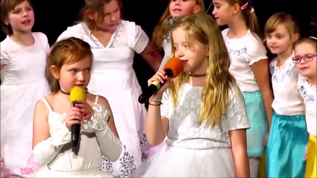 Slavnostní Akademie ke 40. výročí založení ZŠ a MŠ Prameny