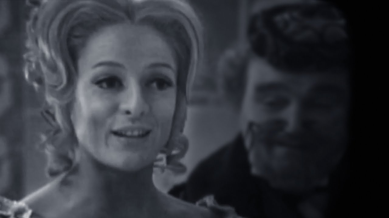 Much Ado About Nothing - Early Appearance  - Maggie Smith - 1967 - Franco Zeffirelli - 4K