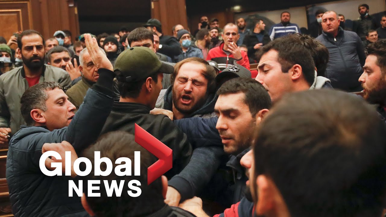 Nagorno-Karabakh conflict: Protesters storm Armenian government building after peace deal