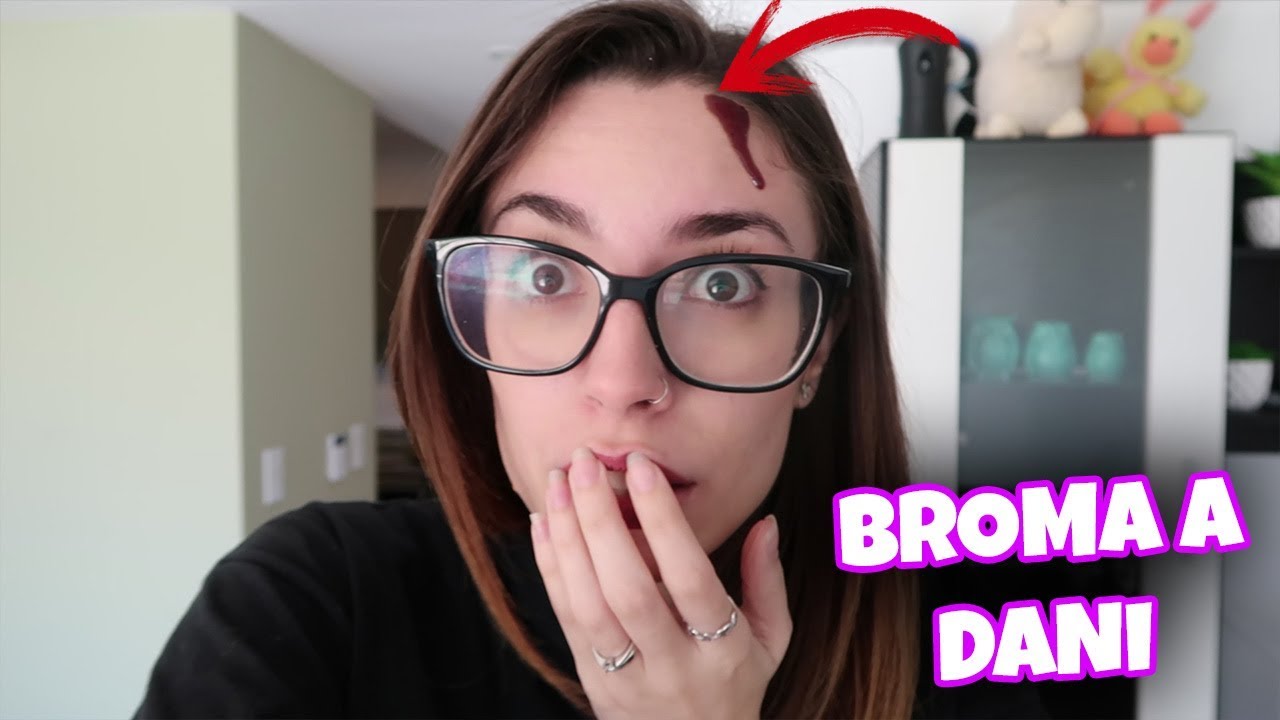 BROMA A DANI CON SANGRE FALSA | **ME LASTIMO MUCHO** | COMO HACER SANGRE FALSA LYNA