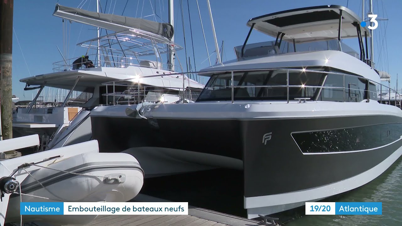 Les bateaux neufs encombrent le port de La Rochelle