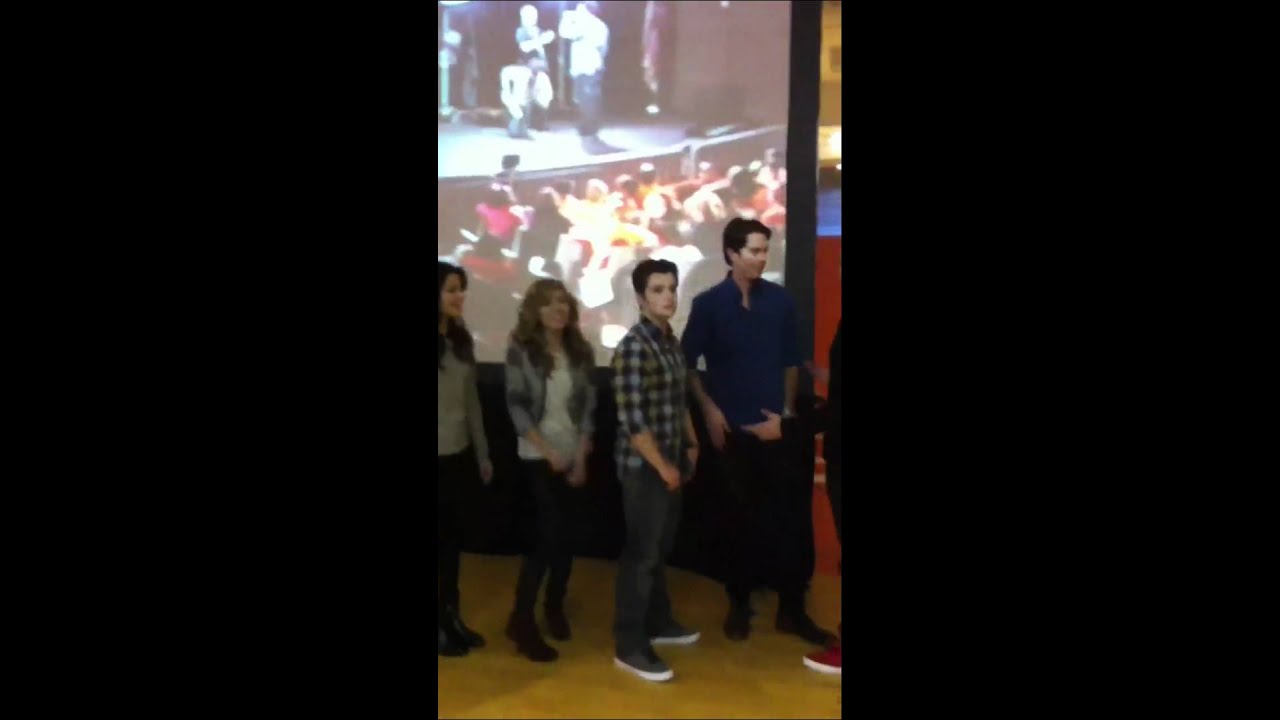 First Lady Michelle Obama and iCarly Visit Hayfield