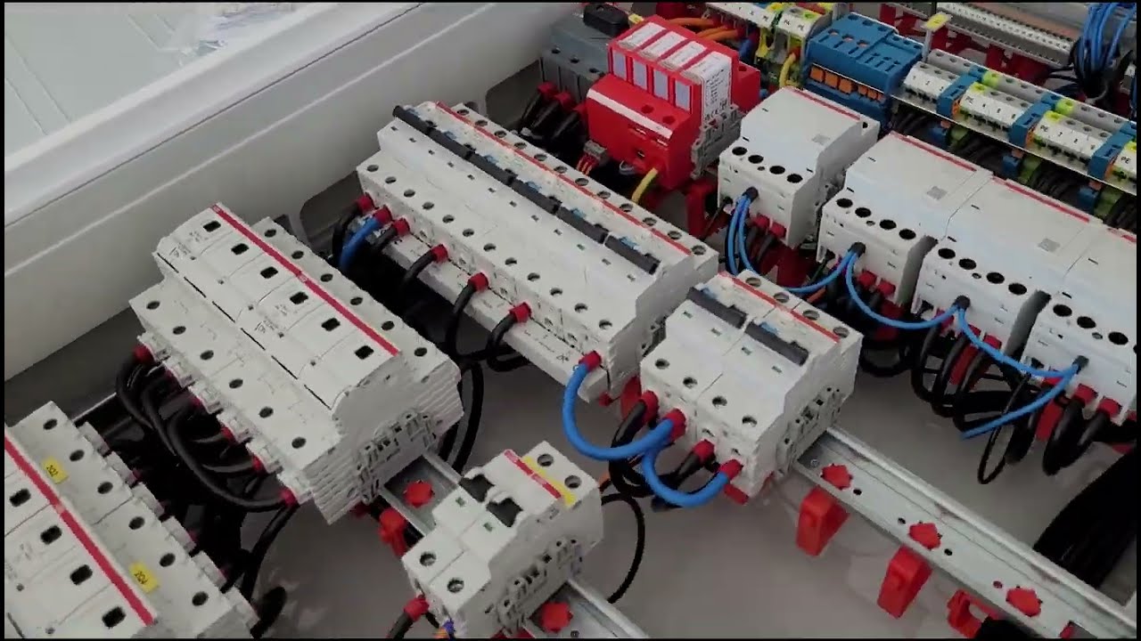 Elektro Verteiler mit Plan ( Schema )