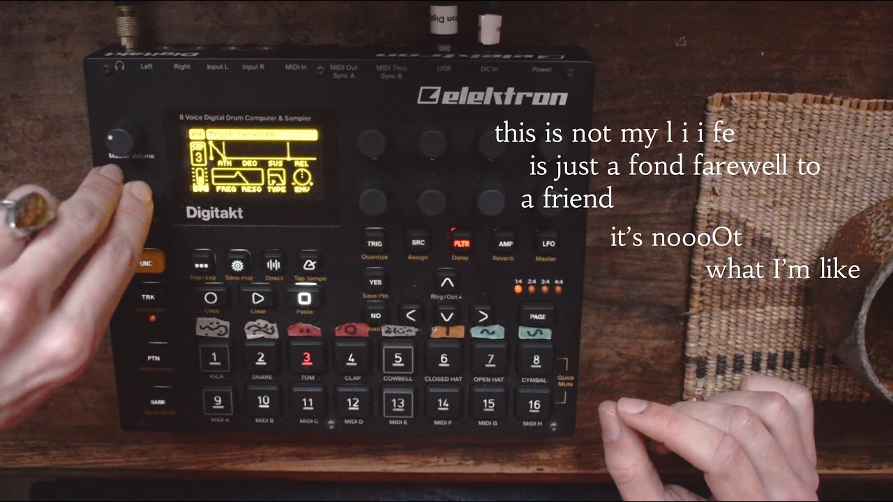 beyond a drum machine, there's an ambient performer (or another digitakt jam)
