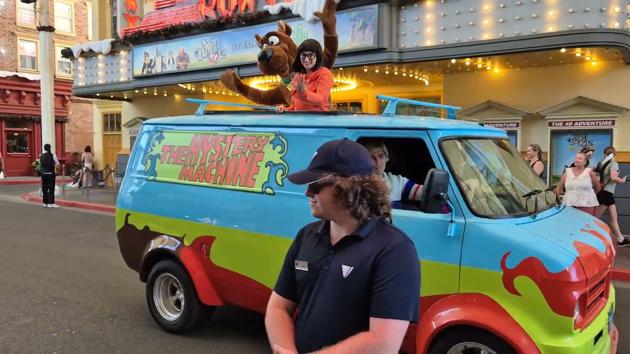 Warner Bros. Movie World | Gold Coast