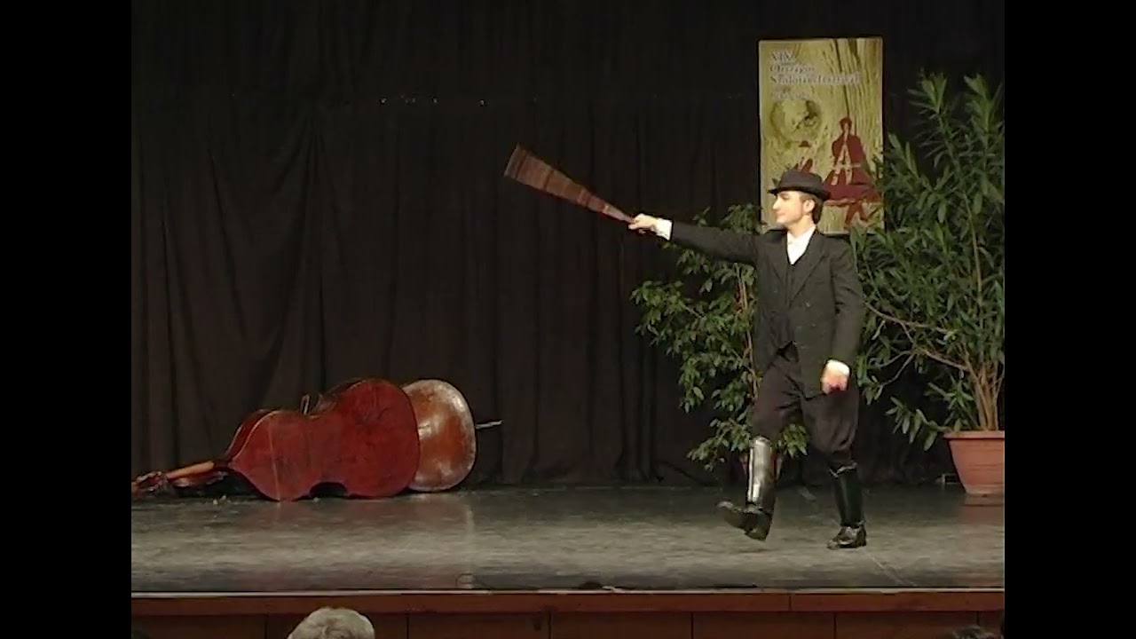 Márton Attila: Kiskállói botoló