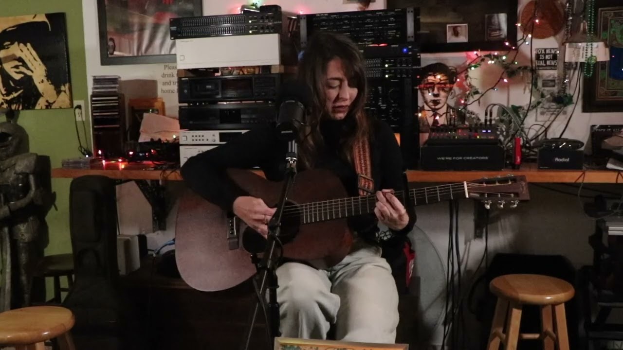 Courtney Krause – “Head Over Toes” (Live at Live From the Gilded Palace)