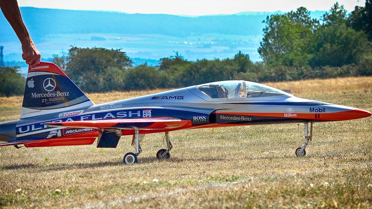 HIGH SPEED ULTRA FLASH RC TURBINE JET FLIGHT DEMONSTRATION