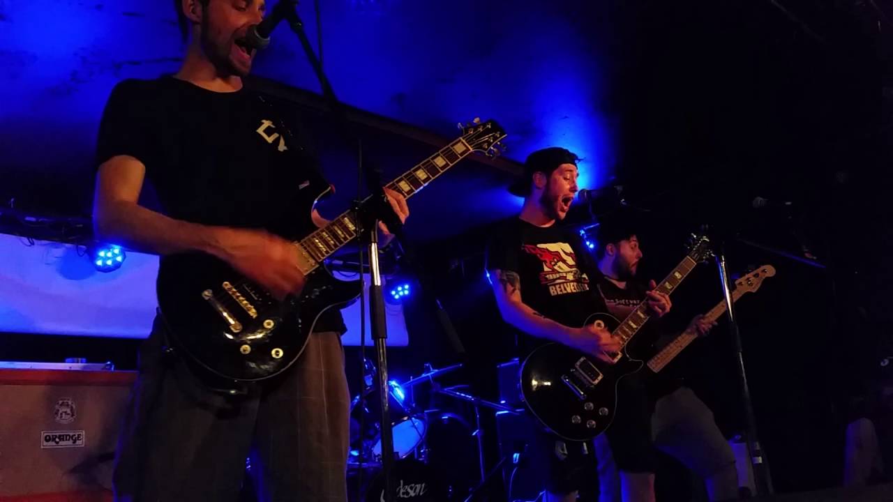 Dutch Nuggets - Not A Straight Line (Live at L' Hémisphère Gauche)