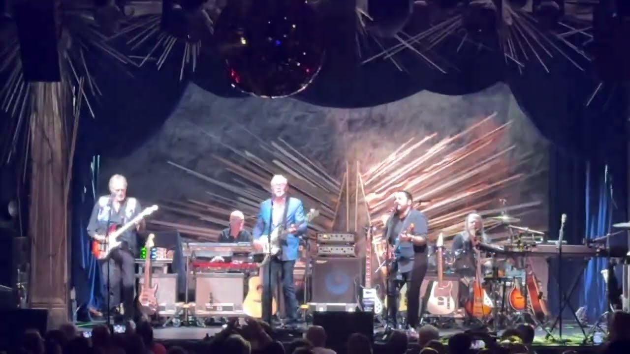 10cc “Rubber Bullets” at Sony Hall, Manhattan, on 25th July 2024 (Live)