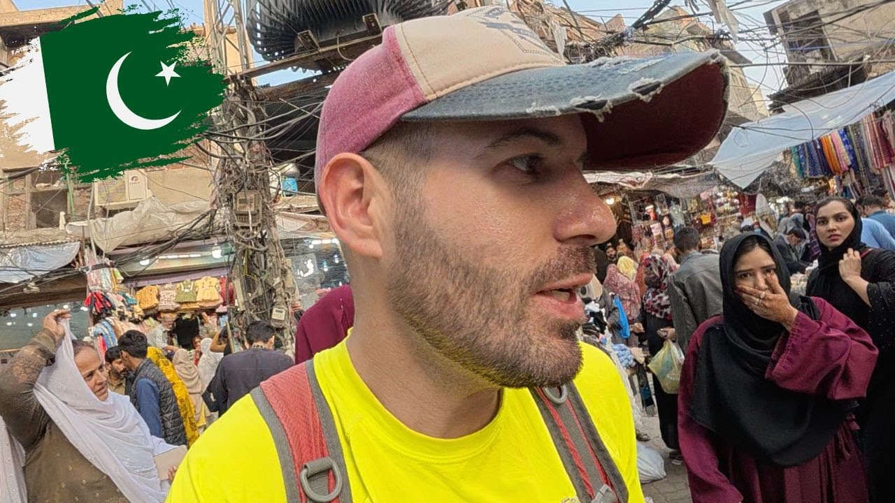 I Survived Pakistan's Craziest Market 🇵🇰