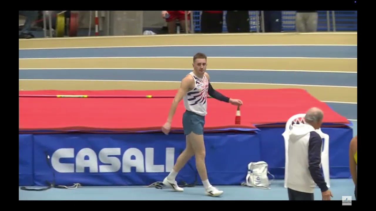 LORENZO IANES VINCE AD ANCONA