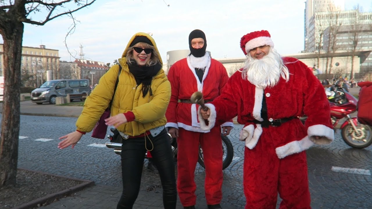 #2 VLOGMAS 2018 - MIKOŁAJE NA MOTOCYKLACH - ZBIJAM Z NIMI PIONE W TRAKCIE JAZDY