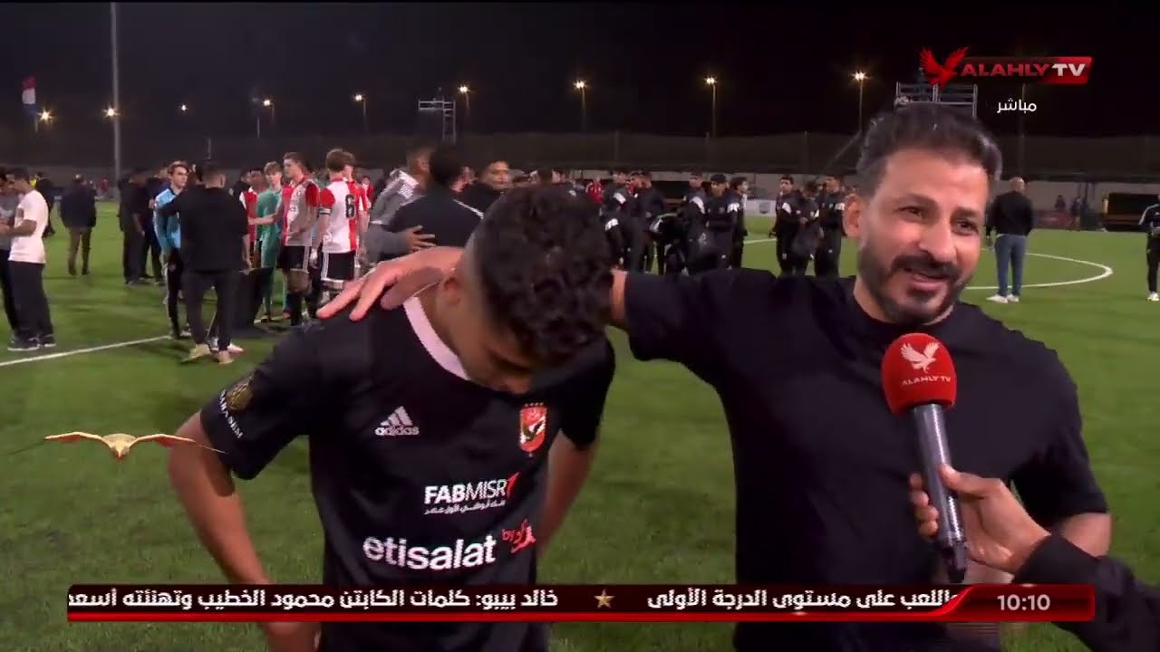 فرحة نجاح الأبن لا توصف 👨‍👦.. سيد معوض لا يتمالك نفسه ويبكي على الهواء ❤️