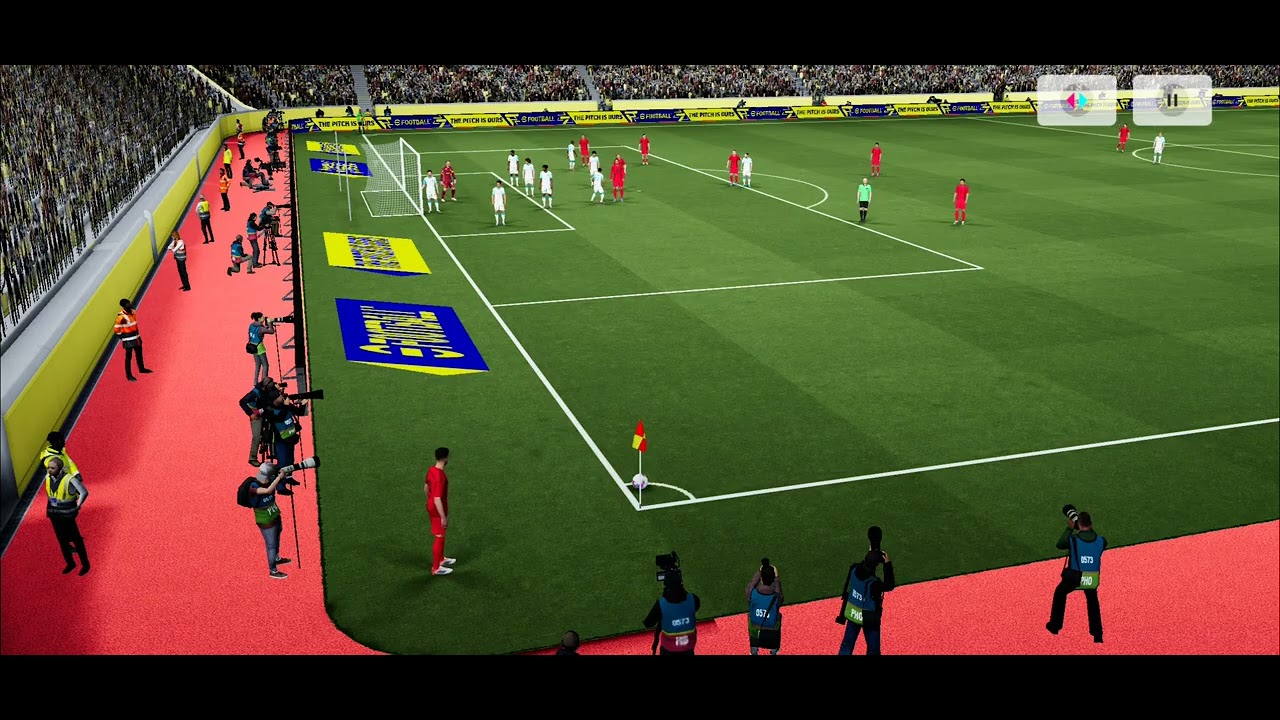تجربة فلوريان فيرتز نجوم الأسبوع لدوري أبطال اوروبا و الأسطورة التايلاندي سوفونات❤️ @play_efootball 