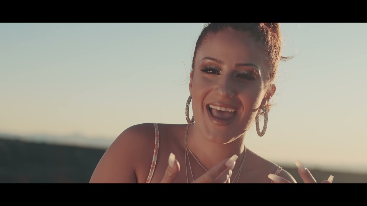 Mar&iacute;a Cort&eacute;s - Lo Quiero As&iacute; (Video Oficial)