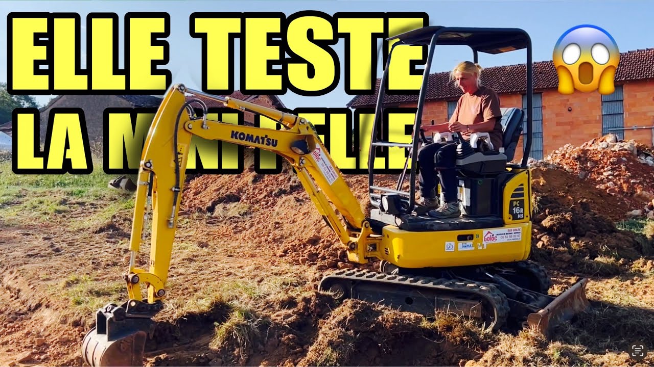 Les débuts avec une mini pelle, débuter à la pelleteuse n’est pas évident…terrassement intérieur
