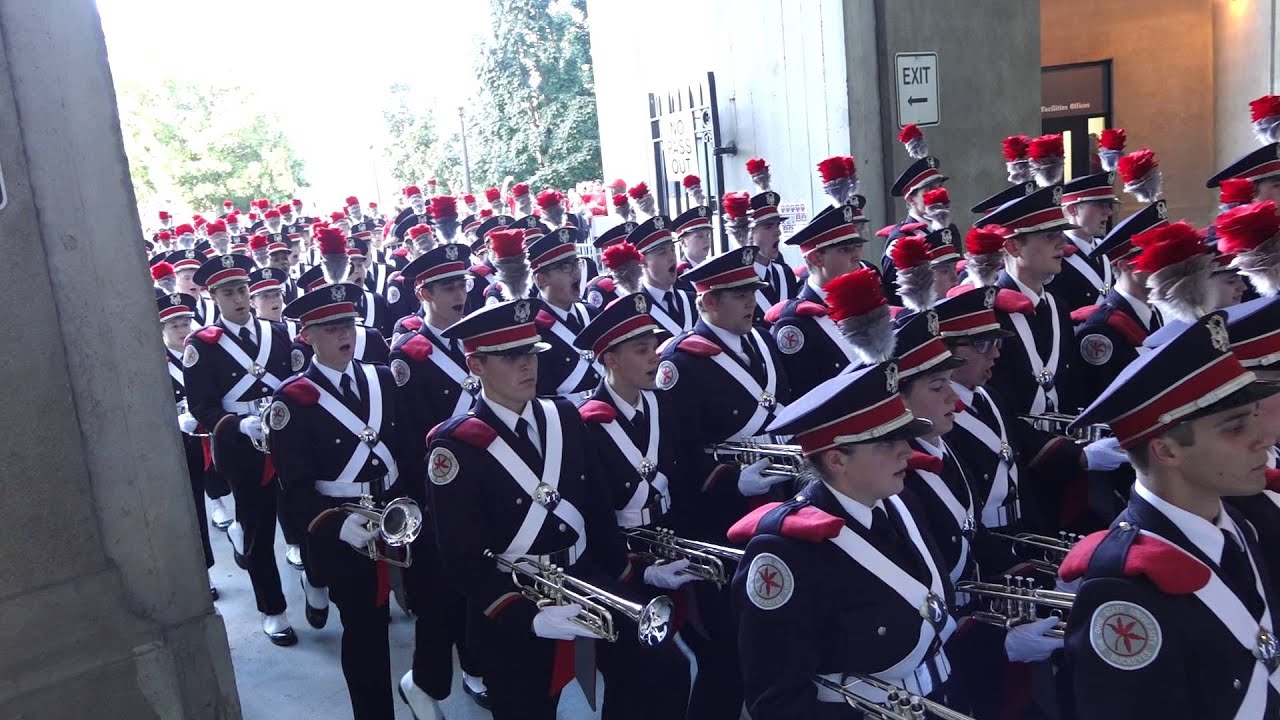 The Ohio State Marching Band Marches into the Stadium Sings I Wanna Go Back 9 27 2014