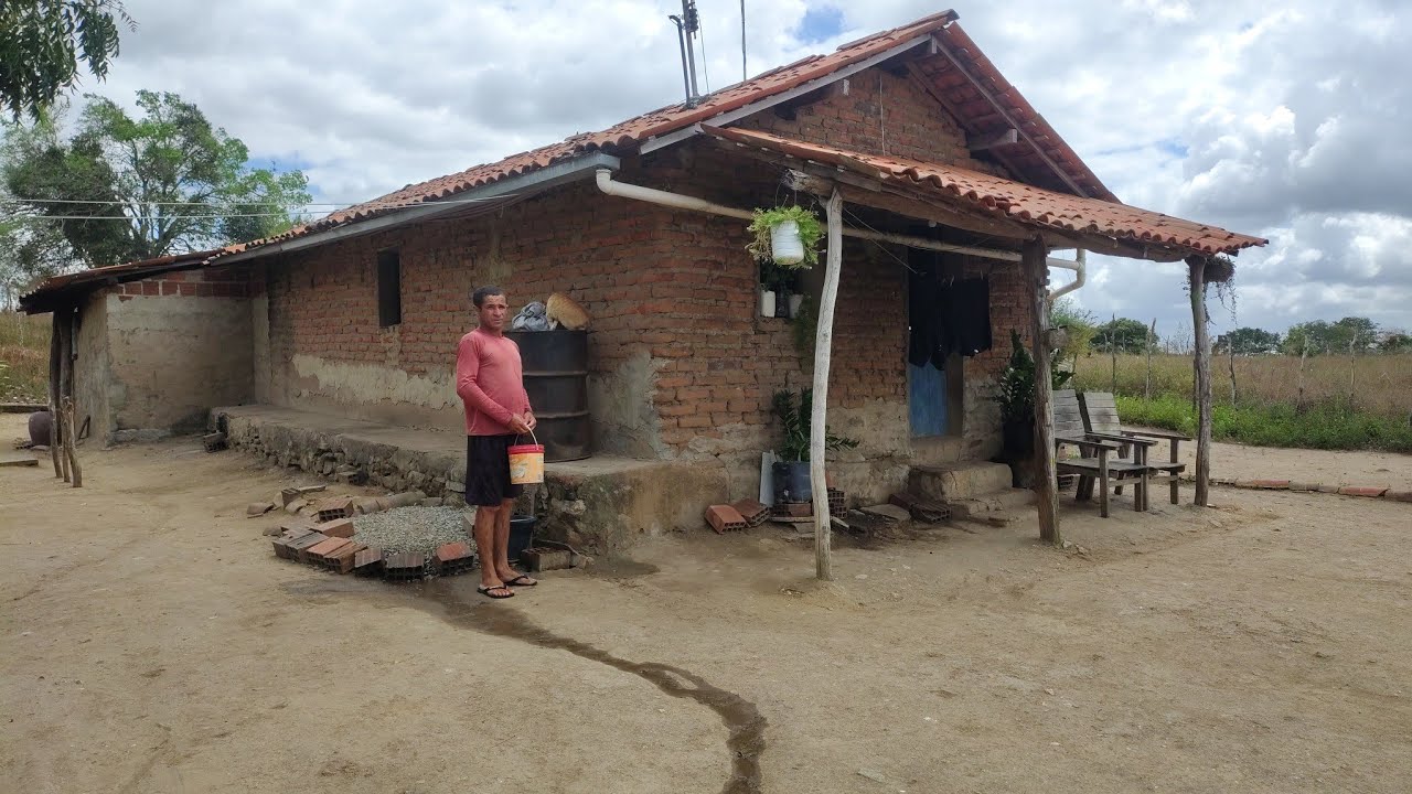 a vida simples no sítio muita criação muita fartura 