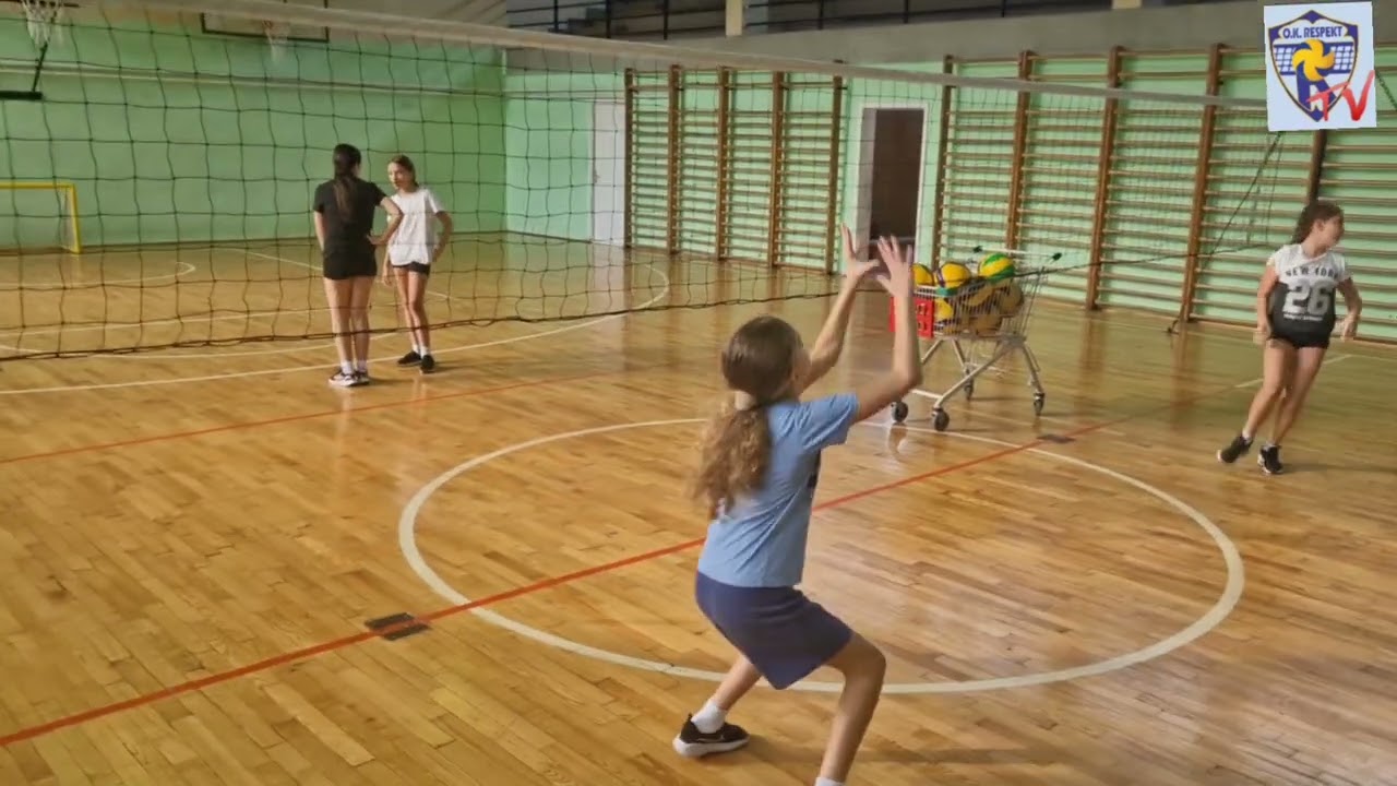 OK RESPEKT- Pripreme mladjih pretpionirki 2014/15 u Somboru 2 deo.