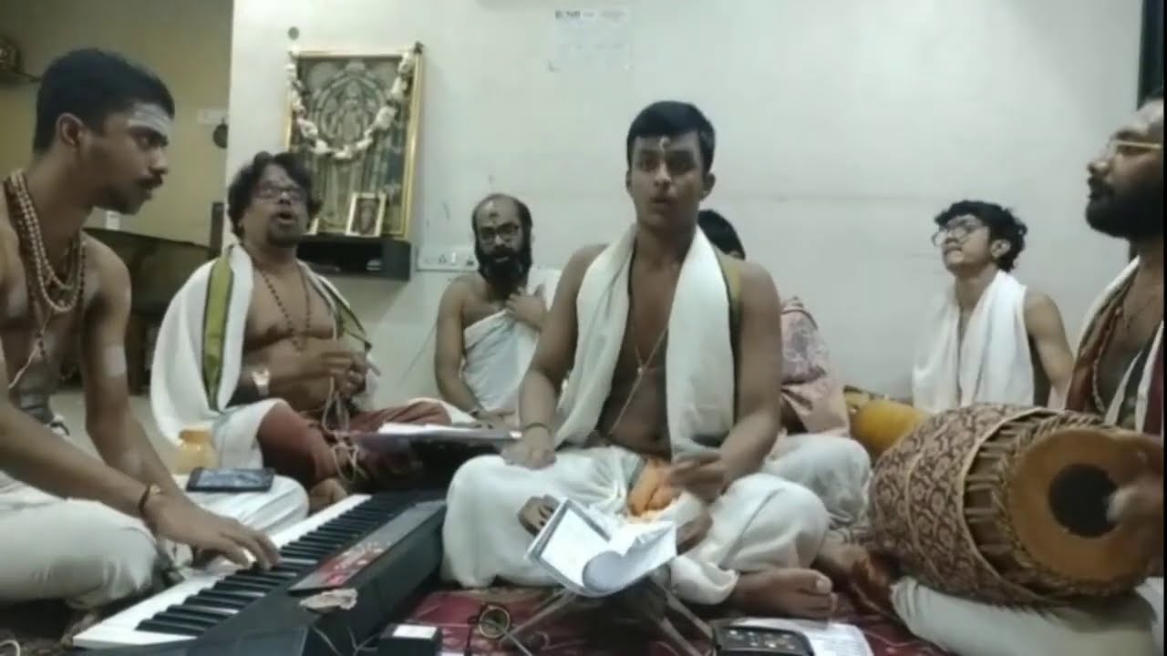 Raja Ganapathi Raya Ho - Ganpathi Bhajan | Namasankeertanam by Vikneshpranav and Team Mumbai