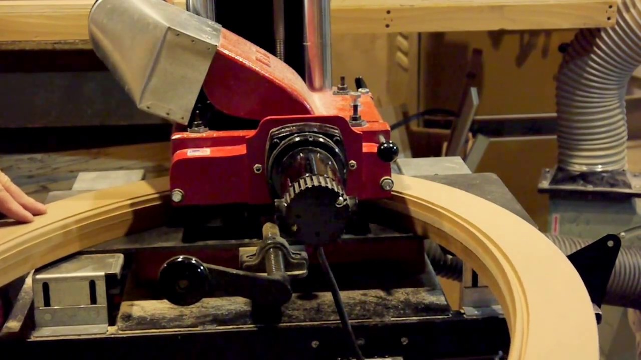 DIY Beading an Oval Frame on a Williams & Hussey Molder