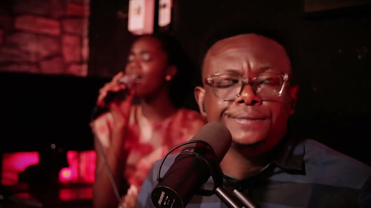  INSTANT ADORATION ( live recording) @ADORATIONPOURCHRISTofficiel