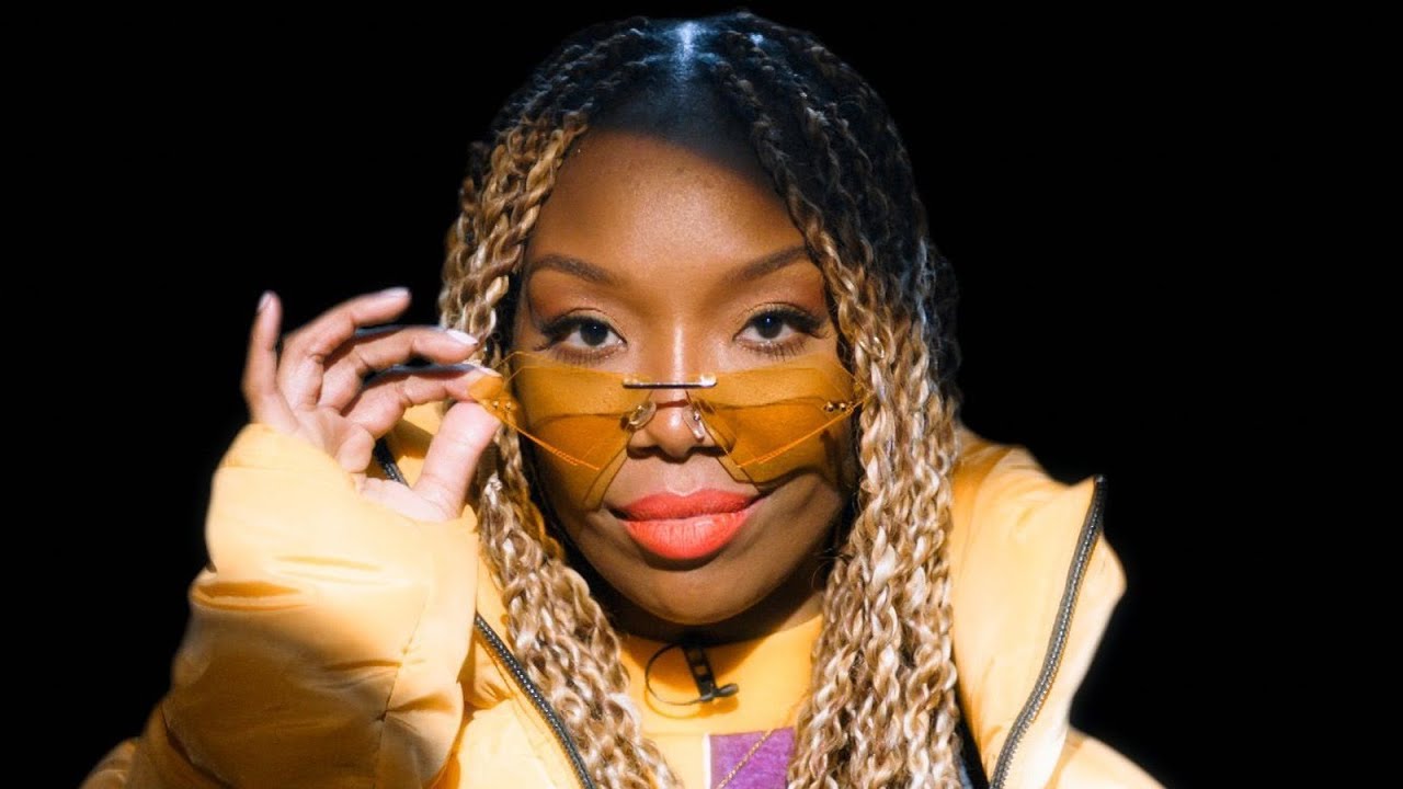 BRANDY - FIRST CLASS FREESTYLE (JACK HARLOW RESPONSE) - Lyrics