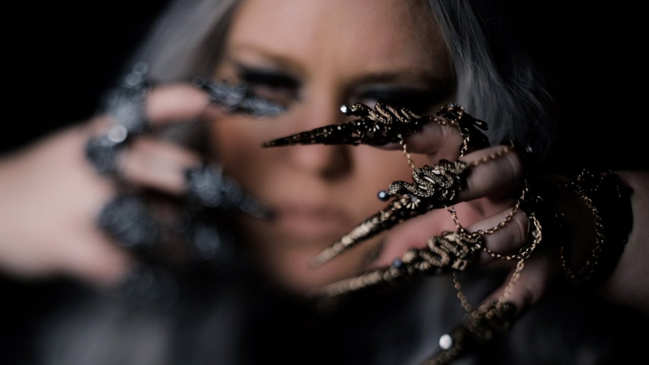 NarreN - The Lovers (Official Video)