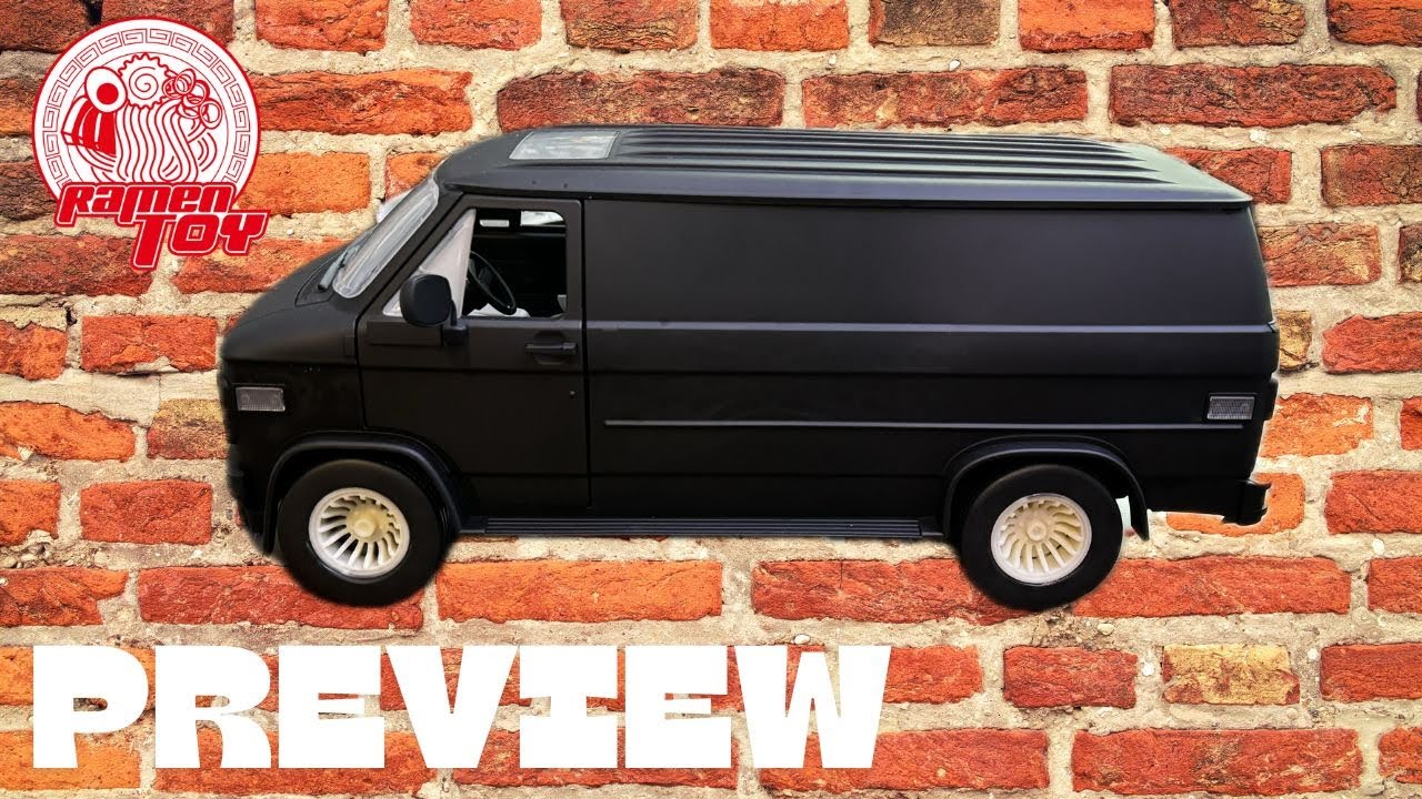 A 1/12 Scale Van for UNDER $100?!? Ramen Toy Bread Car
