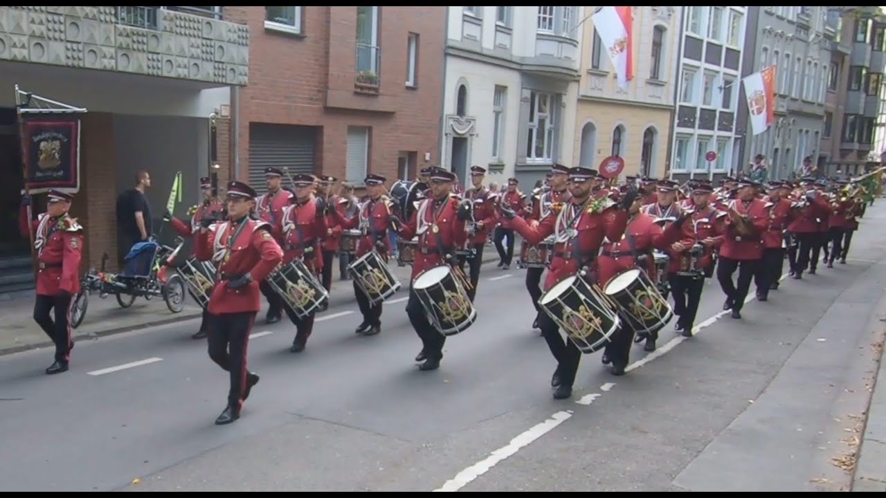 Schützenfest in Neuss 2024. Die Hubertusschützen. Neu