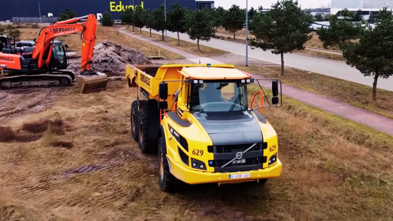 Flight over construction Kristal Solar Parc 2025