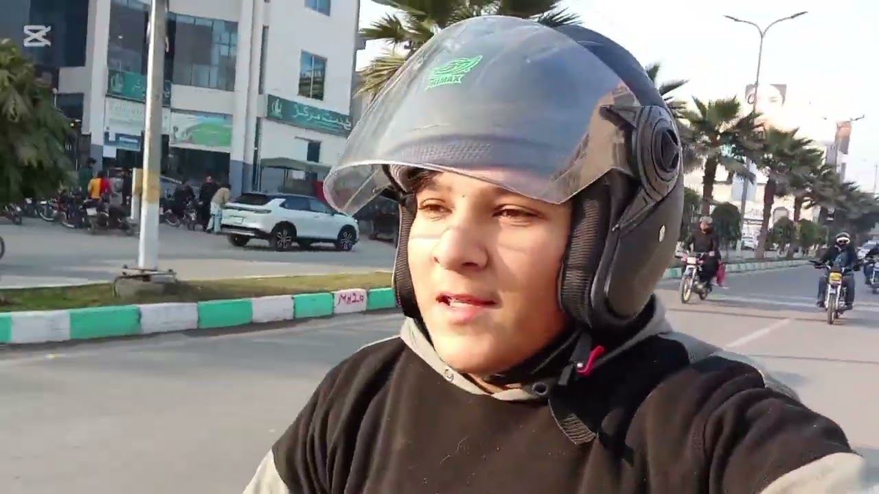 Aj bike par academy kya