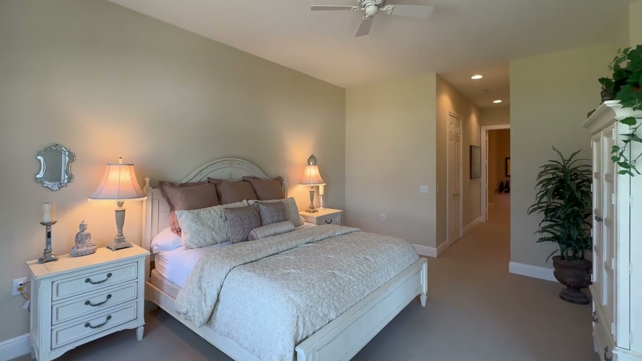 9031 Cherry Oaks Tr #201 Naples, FL 34114 - Michelle Thomas (239) 860-7176
