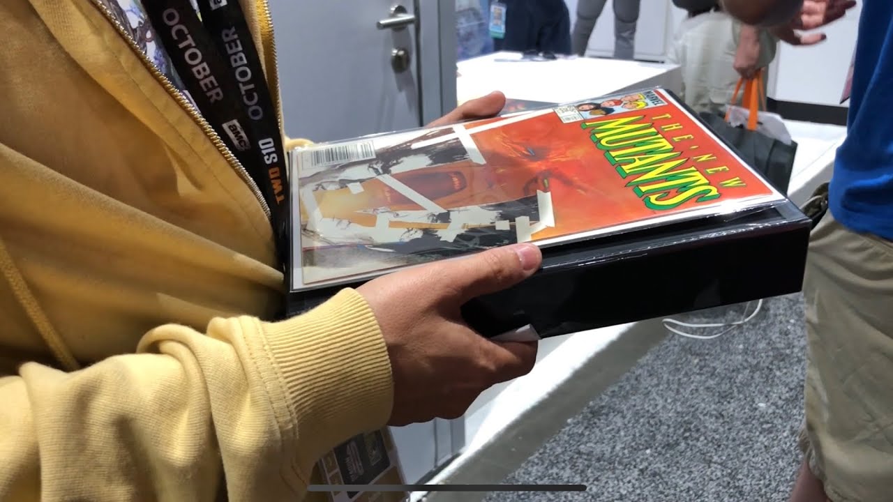 CGC Witness at San Diego Comic Con for Bill Sienkiewicz New Mutants #26