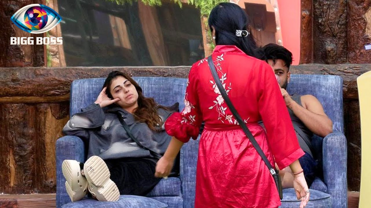 Обновление Bigg Boss 19 LIVE: Фаррана рассказывает Тане о новой игре Нилам, Таня занимает позицию