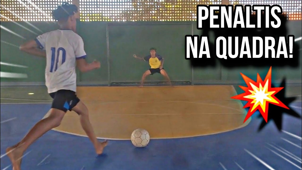 PÊNALTIS! VOLTAMOS PRA QUADRA!! 😳 - Desafios de Futebol