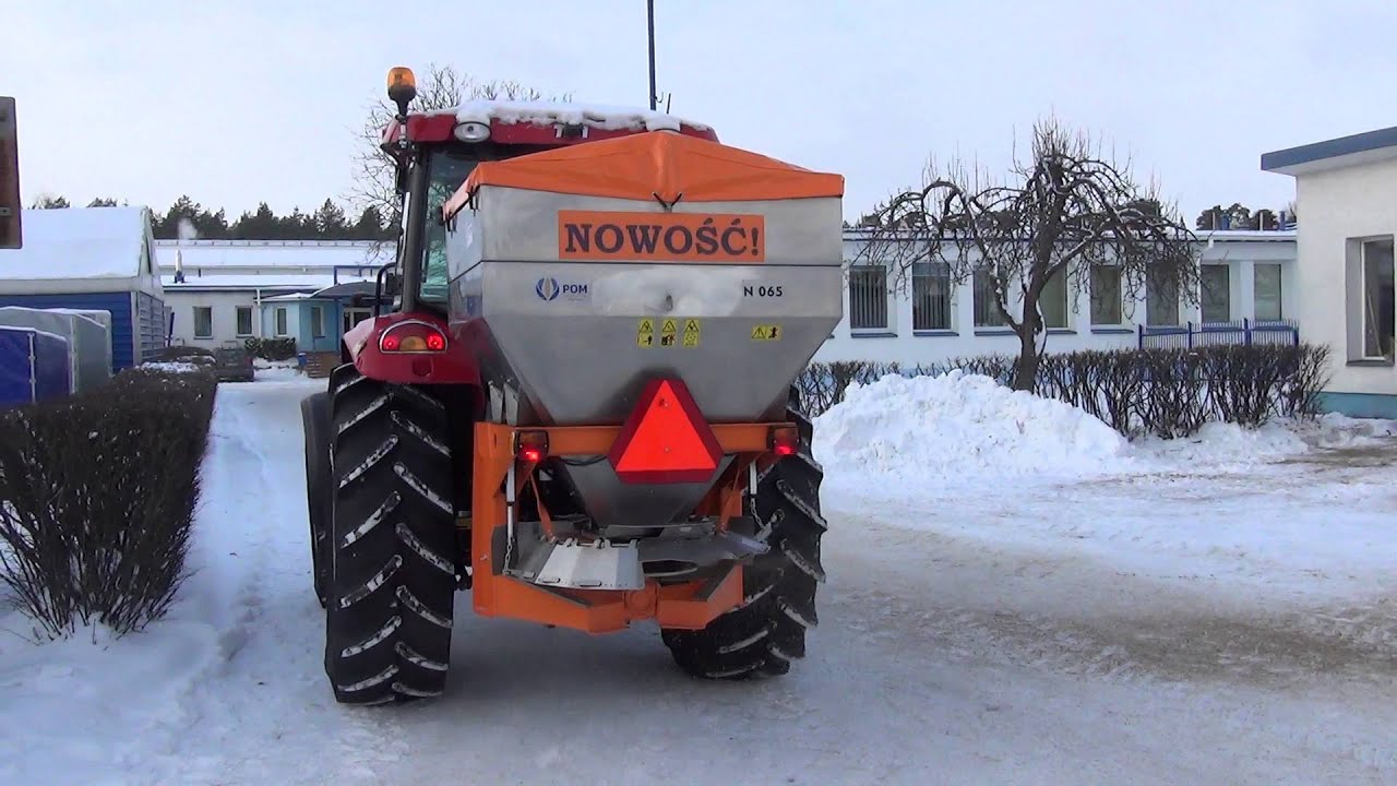 Rozsiewacz komunalny N065 do piasku i soli