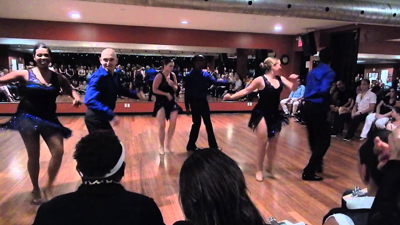 la bandolera salsa A team Performance