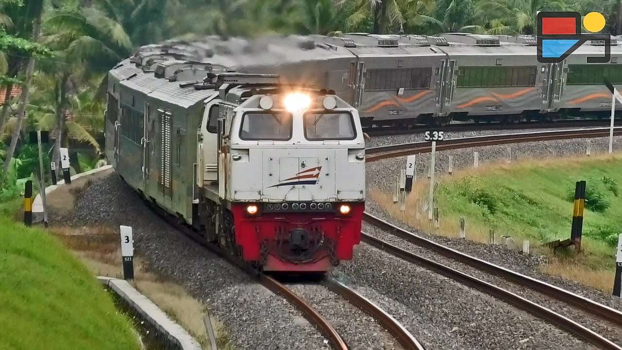 MASINIS MENYAPA RAILFANS - Kereta Api Meliuk di Tikungan Cantik Kalimenur