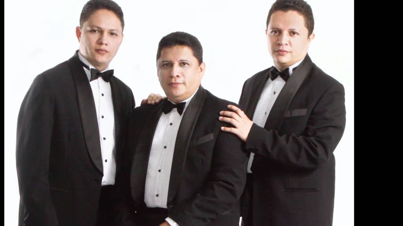 Trio Hermanos Devia interpretando la indiferencia.