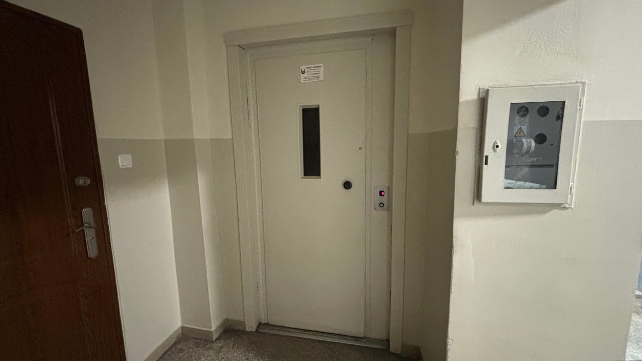 2x ZREMB licencja z 1992 roku (mod. EL-MECH) | ul. Van Gogha 9, Warszawa