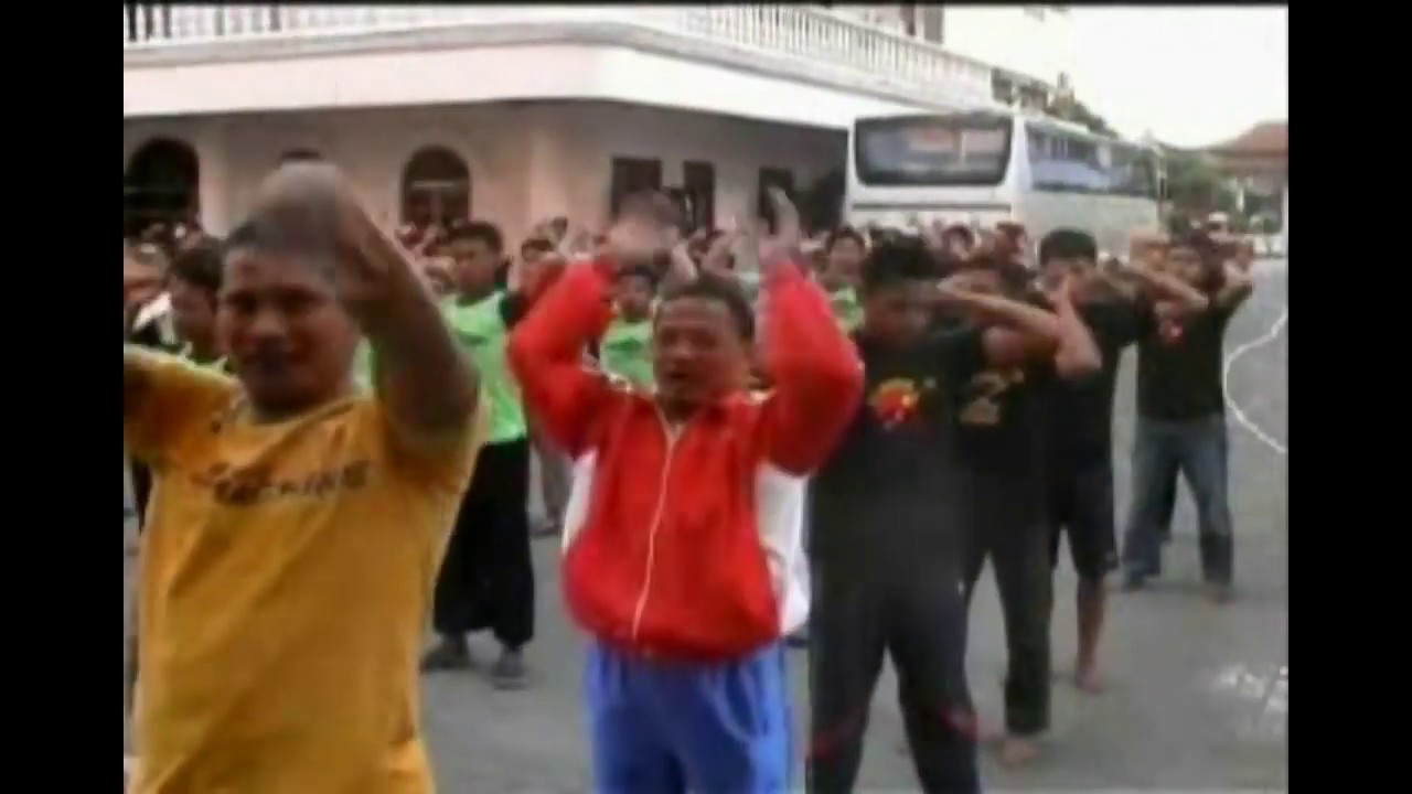 SENAM BAROKAH Senam Kesehatan dan Penyembuhan